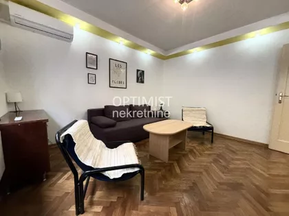 Dr Dragoslava Popovića | 4zida.rs