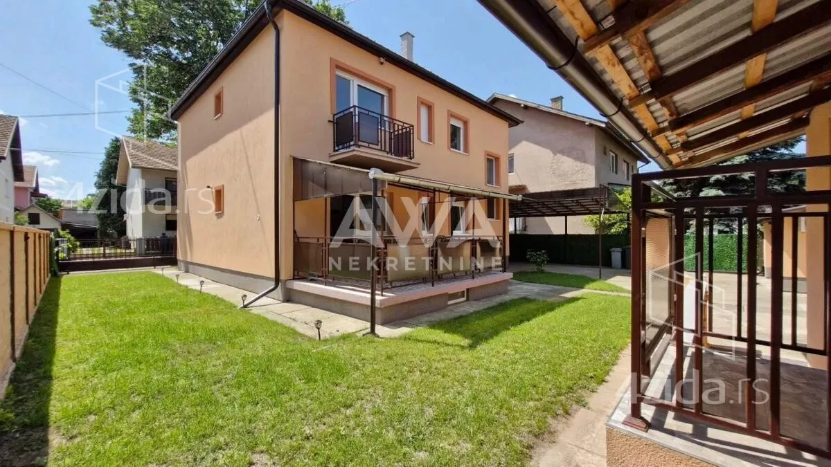 Kuća | 4zida