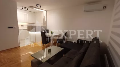 Generala Černjajeva | 4zida.rs