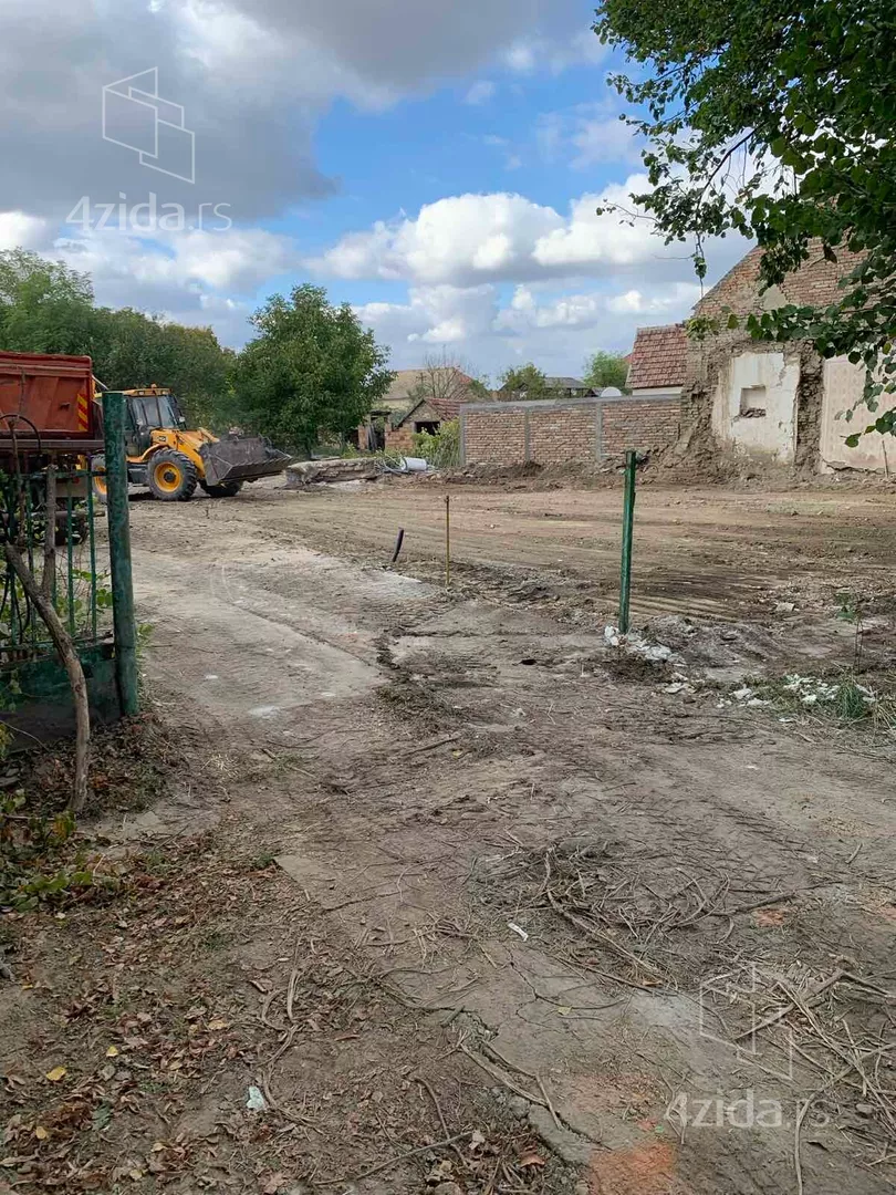 Građevinsko zemljište | 4zida