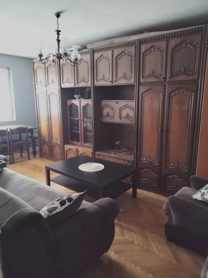 Stojana Novakovića 27 | 4zida.rs