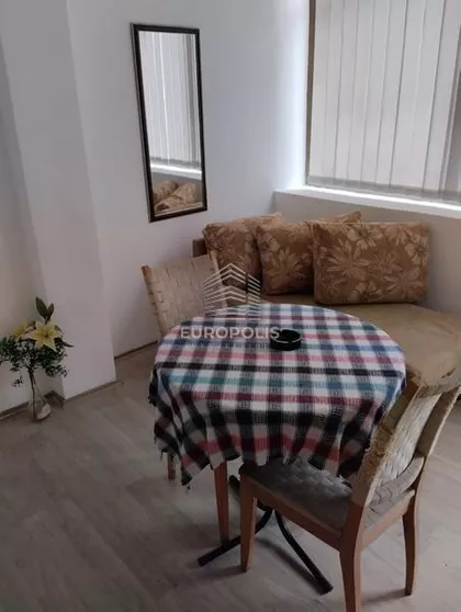 Pere Ćetkovića | 4zida.rs