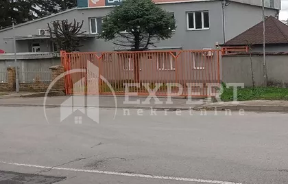 Ivana Milutinovića | 4zida.rs