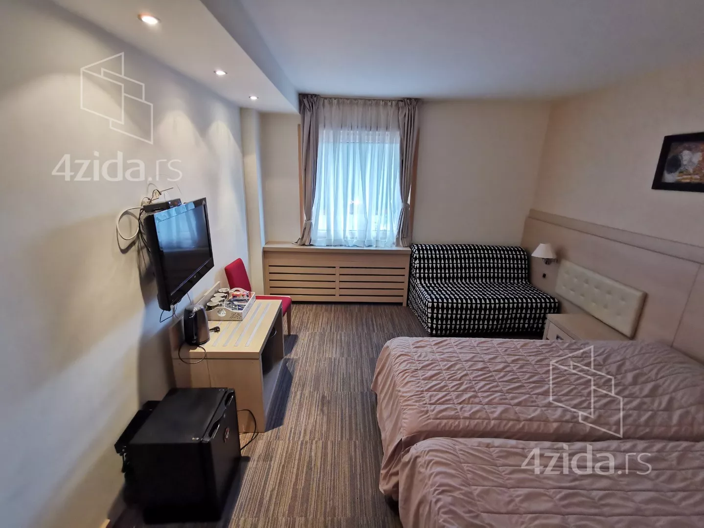 Garsonjera | 4zida