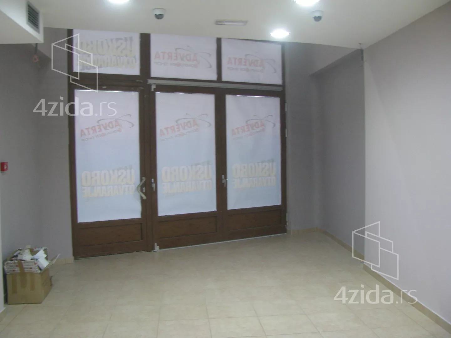 Lokal | 4zida