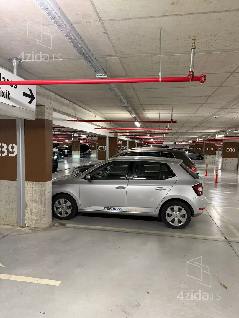 Parking | 4zida