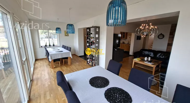 3-etažna kuća | 4zida