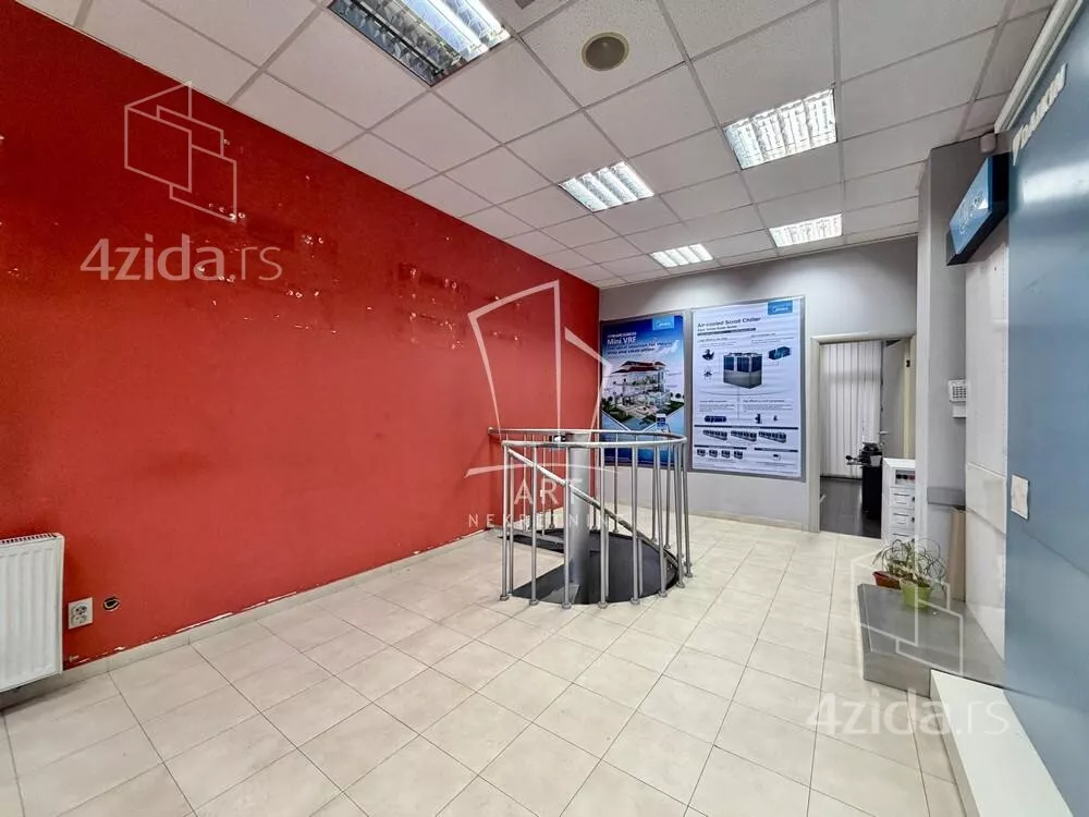 Poslovni prostor | 4zida