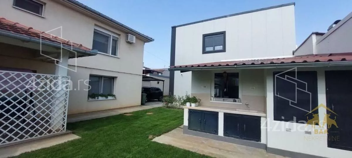 Kuća | 4zida