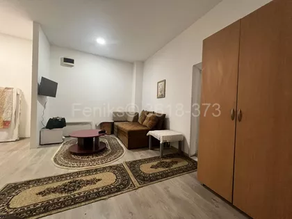 Đeram pijaca | 4zida.rs