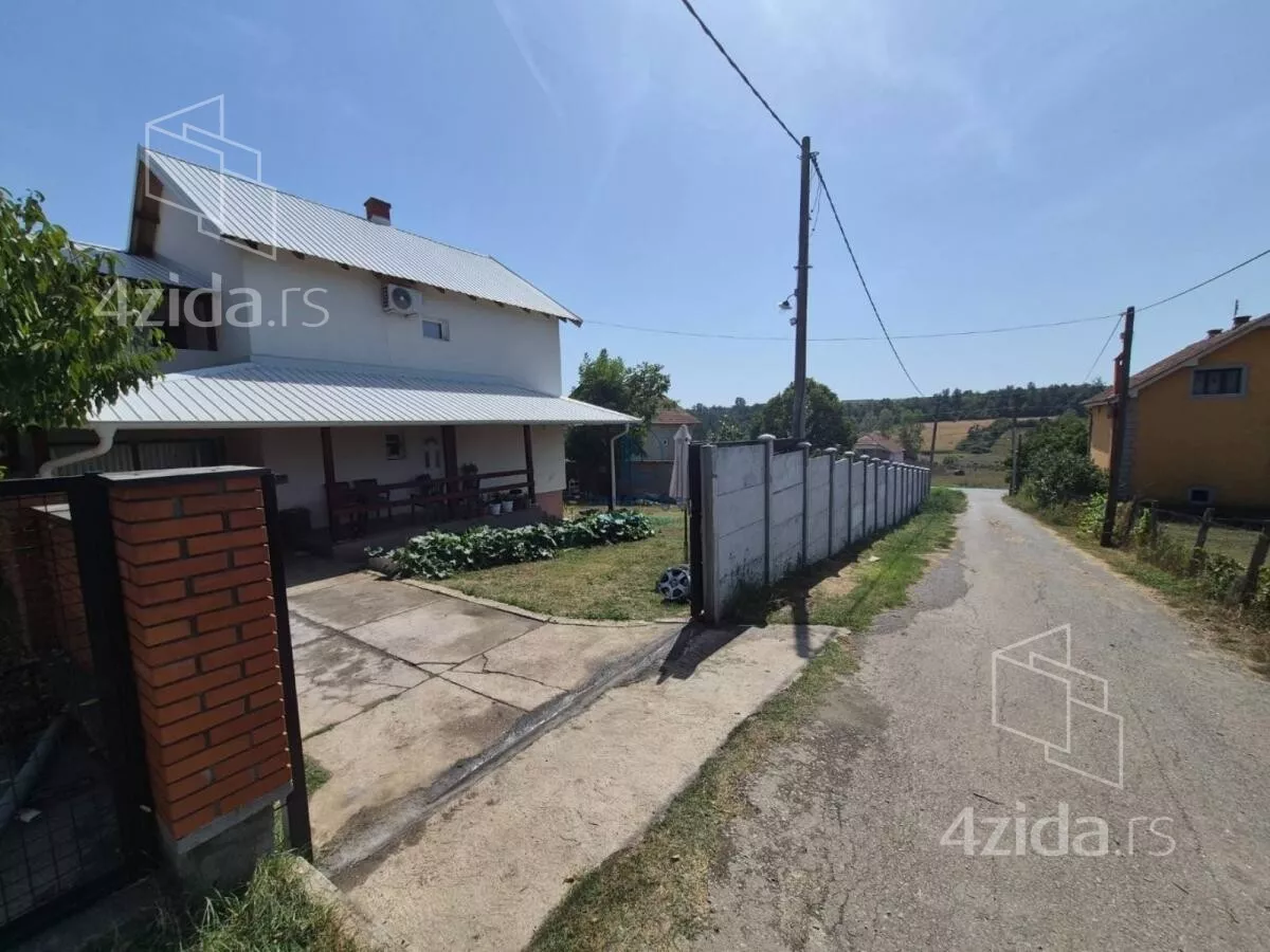 Kuća | 4zida