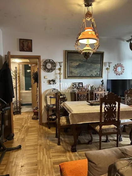 Ustanička | 4zida.rs