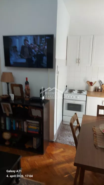 Cara Dušana | 4zida.rs