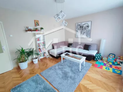 Vojna Bolnica | 4zida.rs