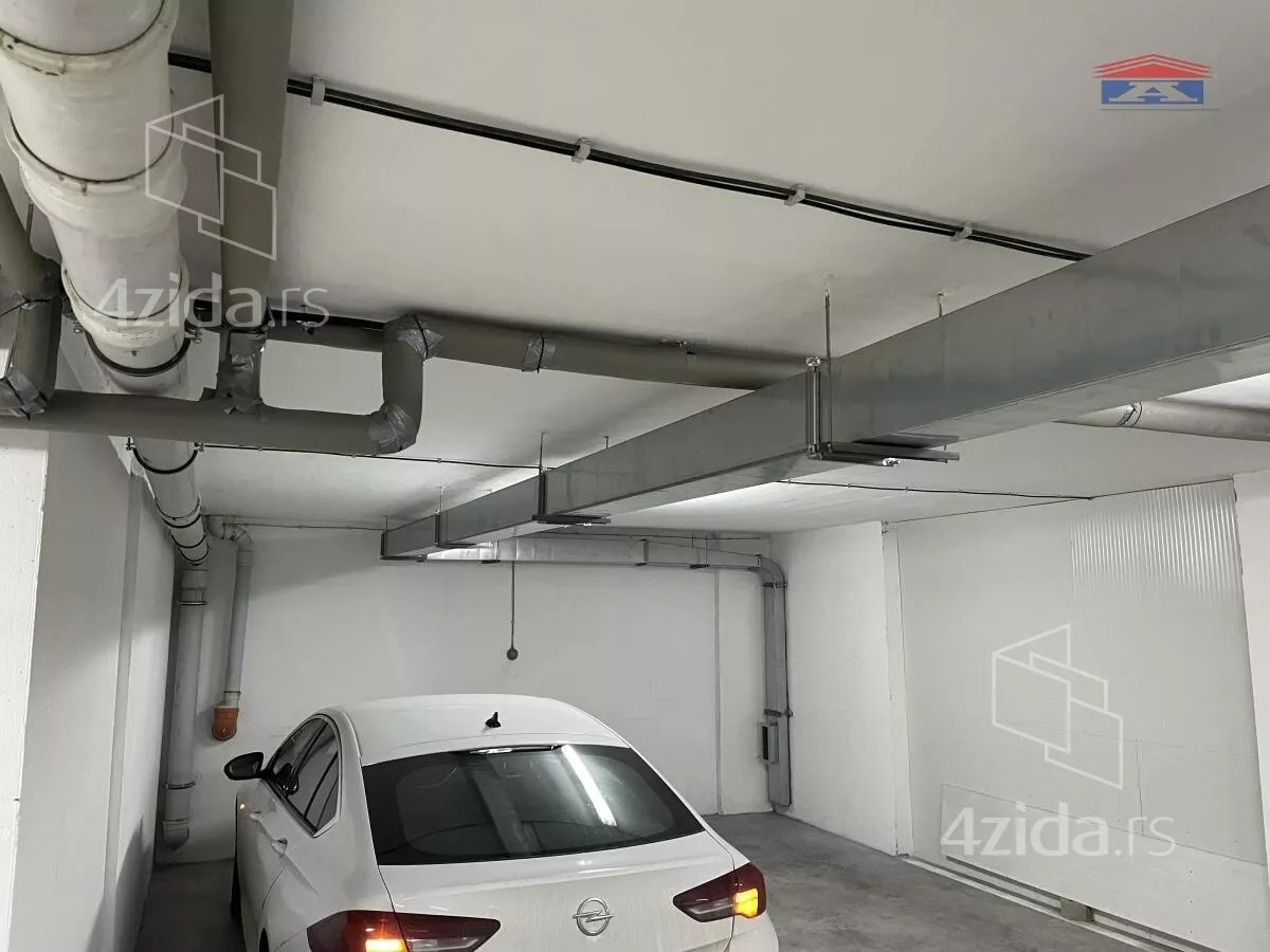 Garaža/Parking | 4zida