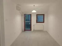 Železnička stanica, Banatić, Gradske lokacije, Novi Sad | 4zida.rs