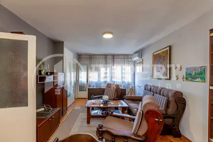 Cara Dušana | 4zida.rs