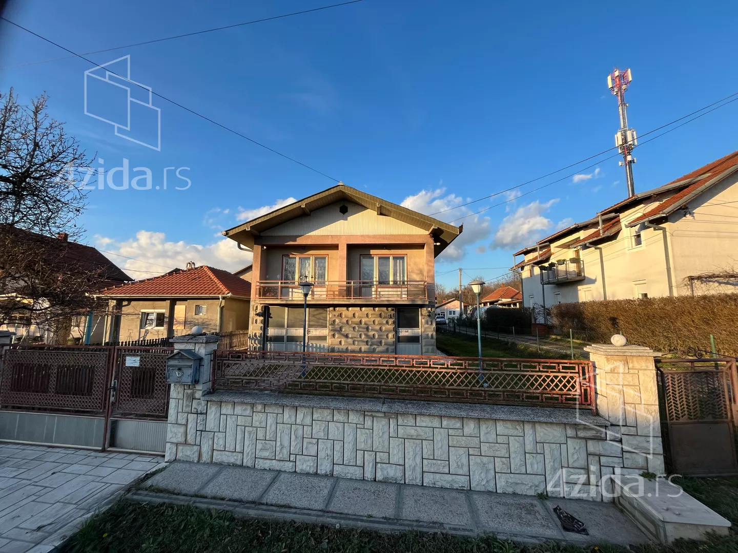 2-etažna kuća | 4zida