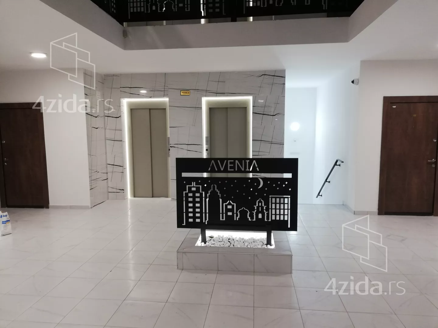 Garsonjera | 4zida