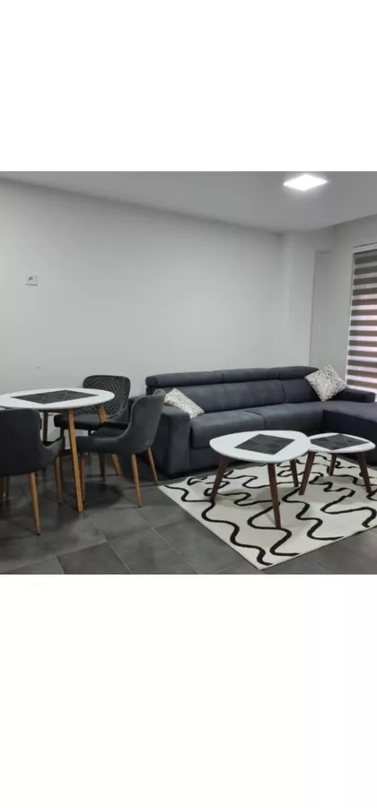 Kozaračka 2E | 4zida.rs