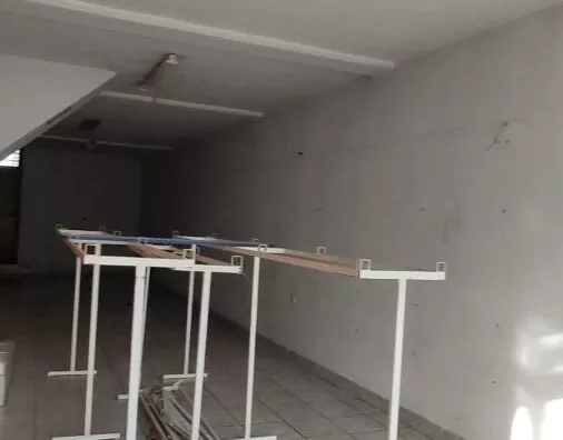 Poslovna zgrada | 4zida