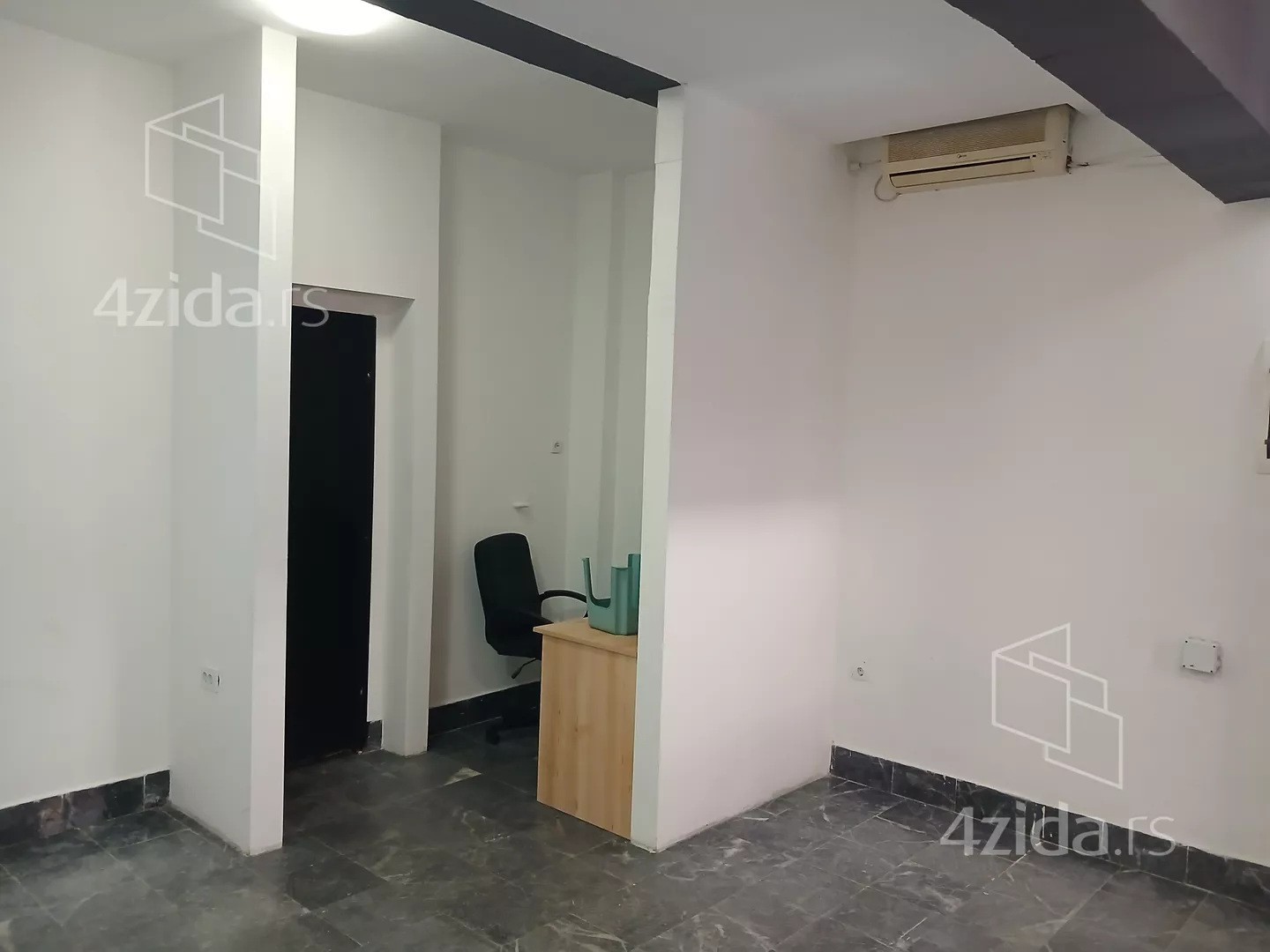 Lokal | 4zida