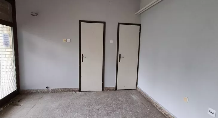Lokal | 4zida