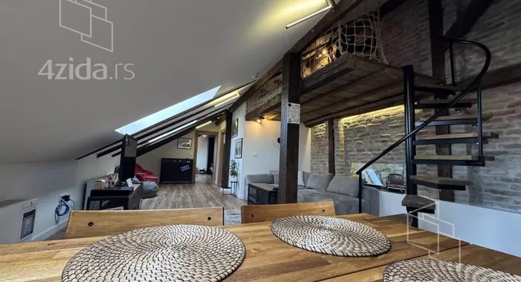 Dvoiposoban stan | 4zida