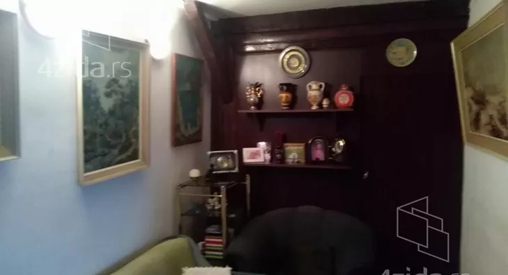 Troiposoban stan | 4zida