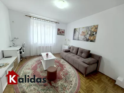 Cara Dušana | 4zida.rs