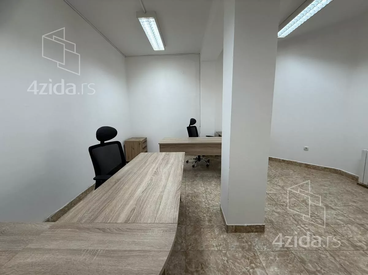 Lokal | 4zida