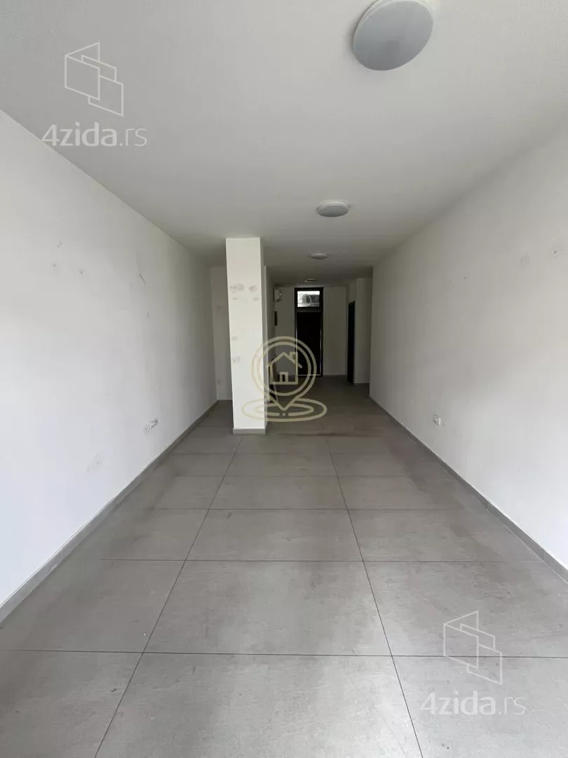 Lokal | 4zida