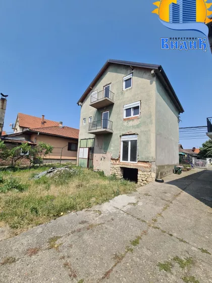 Trg palih boraca i žrtava fašističkog terora | 4zida.rs