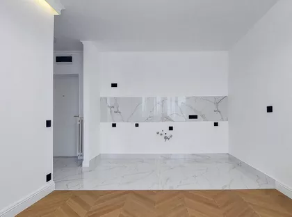 JUZNI BULEVAR | 4zida.rs