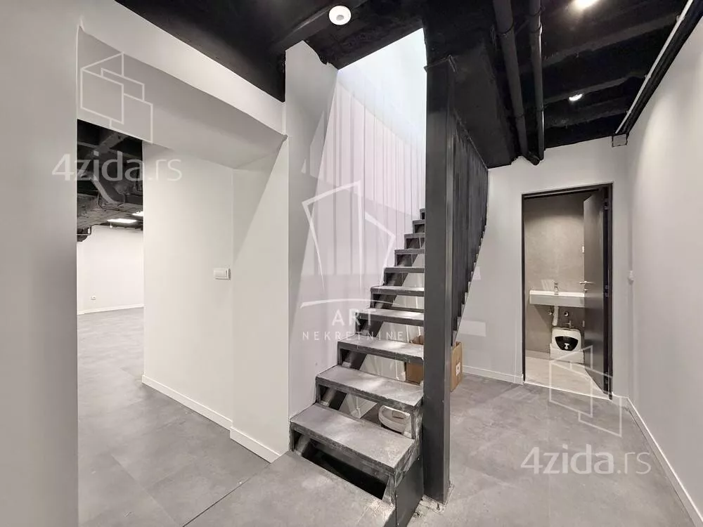 Poslovni prostor | 4zida