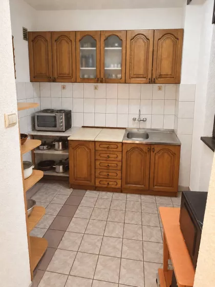 Devet Jugovića | 4zida.rs