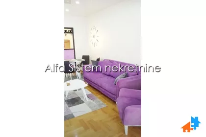 Crveni Krst Vračar | 4zida.rs