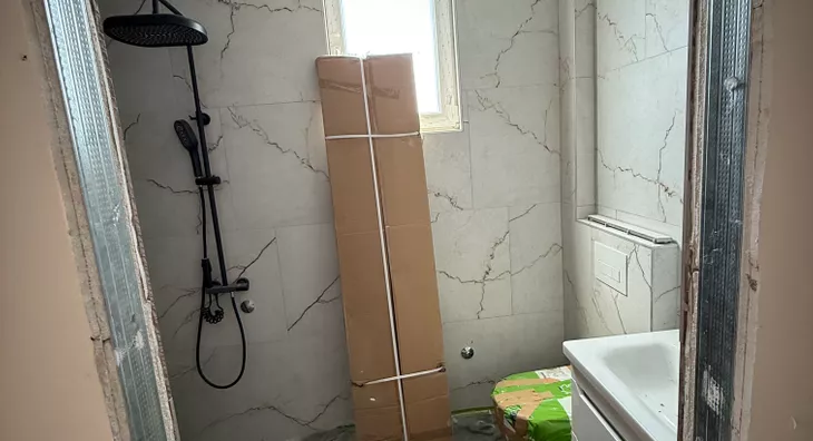 Šestosoban stan | 4zida