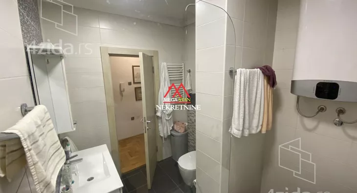 Petoiposoban stan | 4zida