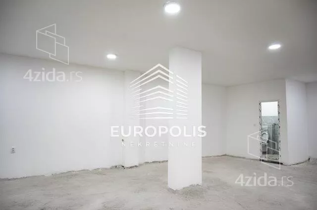 Poslovni prostor | 4zida