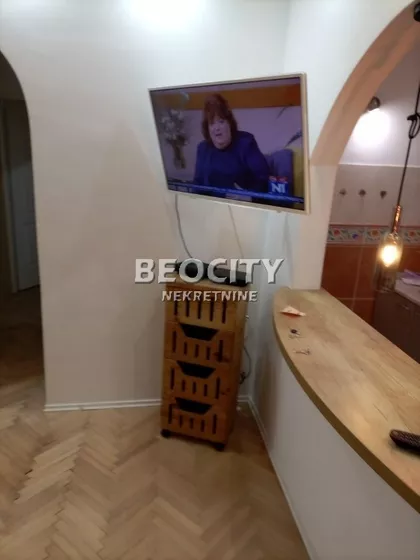 Gospodara Vučića | 4zida.rs