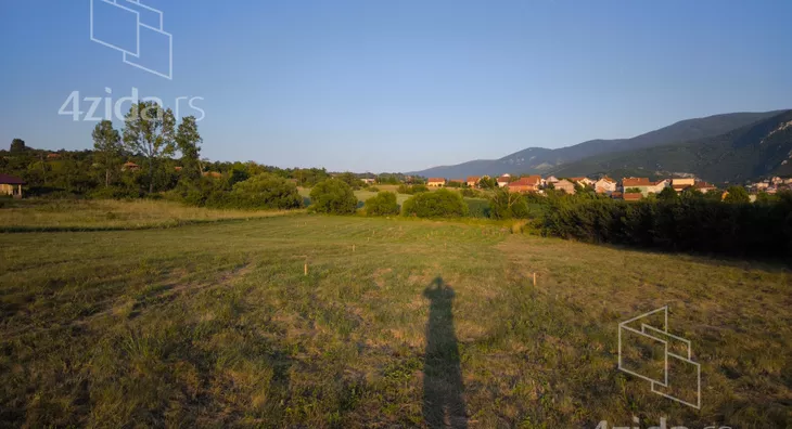 Građevinsko zemljište | 4zida