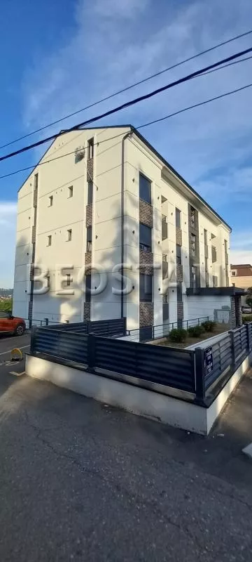 Miljakovacke Staze | 4zida.rs