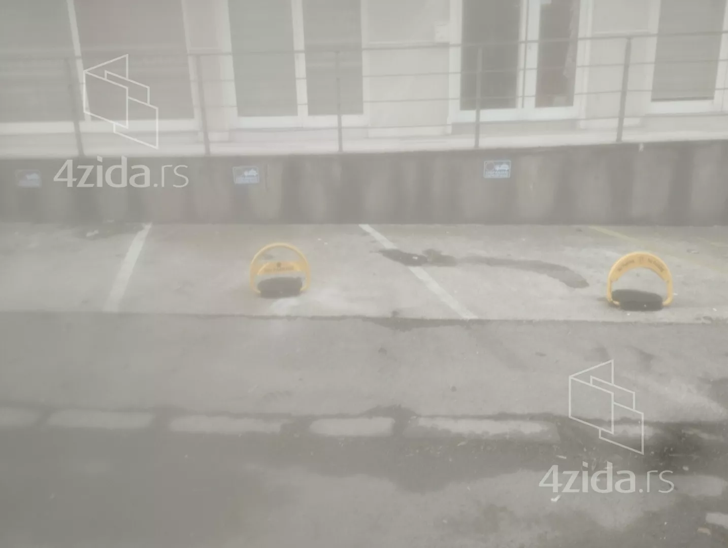 Parking | 4zida