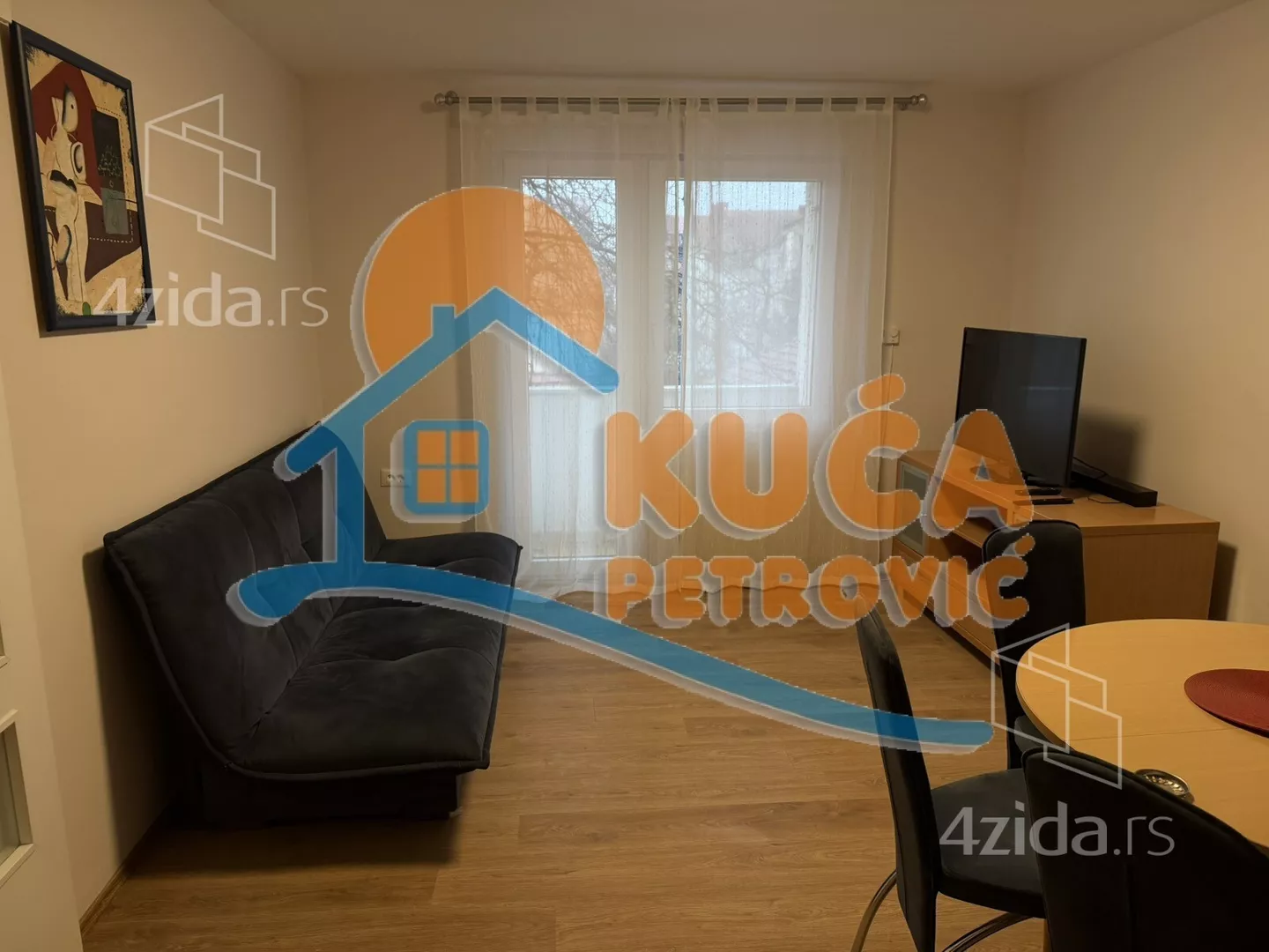 Dvoiposoban stan | 4zida