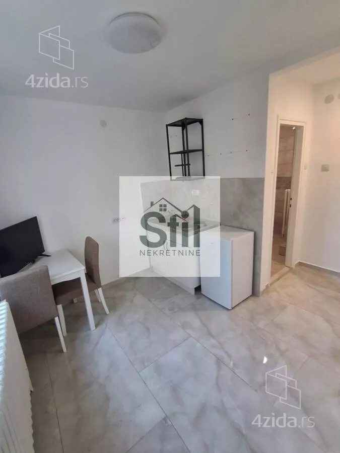 Garsonjera | 4zida
