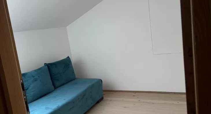 Šestosoban stan | 4zida