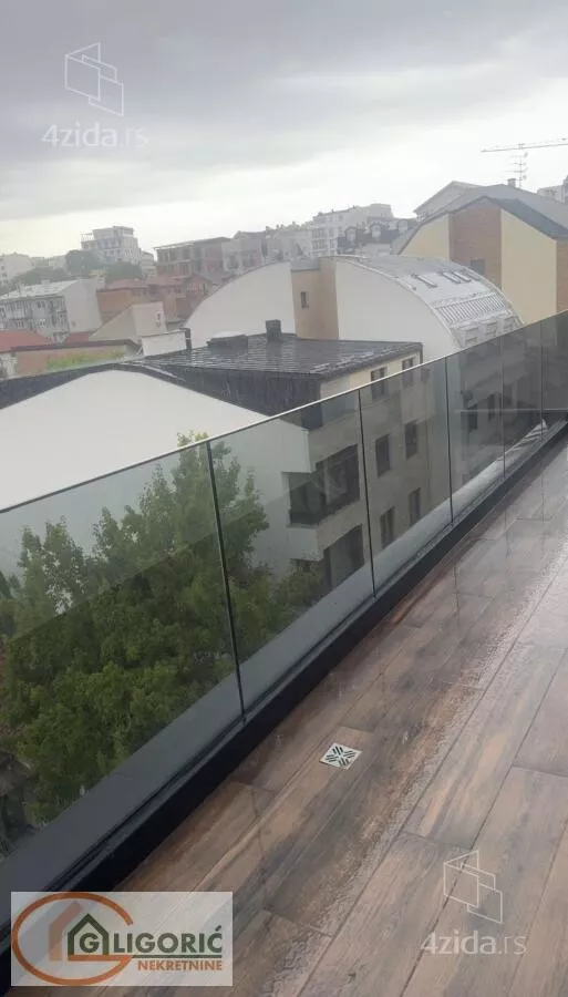 Petosoban stan | 4zida