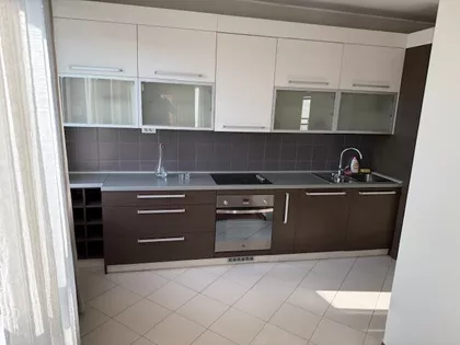 Vladimira Popovića 44 | 4zida.rs