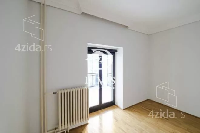 5-etažna kuća | 4zida